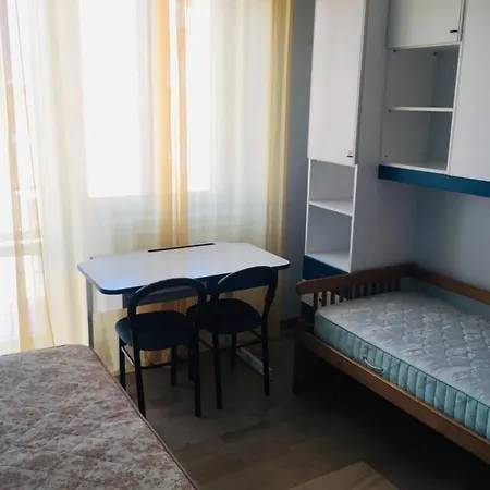 Casa Alex * Marino